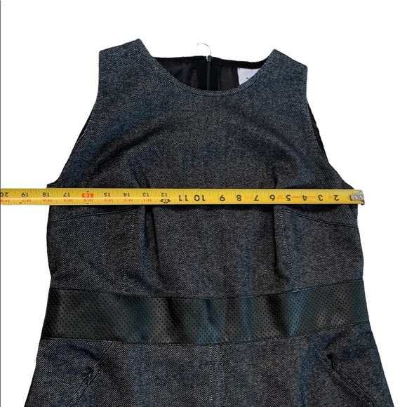 Akris Punto Black Gray Sleeveless Dress Size 14 - Picture 13 of 17